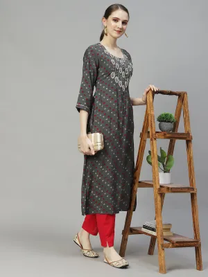 Bandhani Printed & Embroidered Straight Fit Kurta – Grey