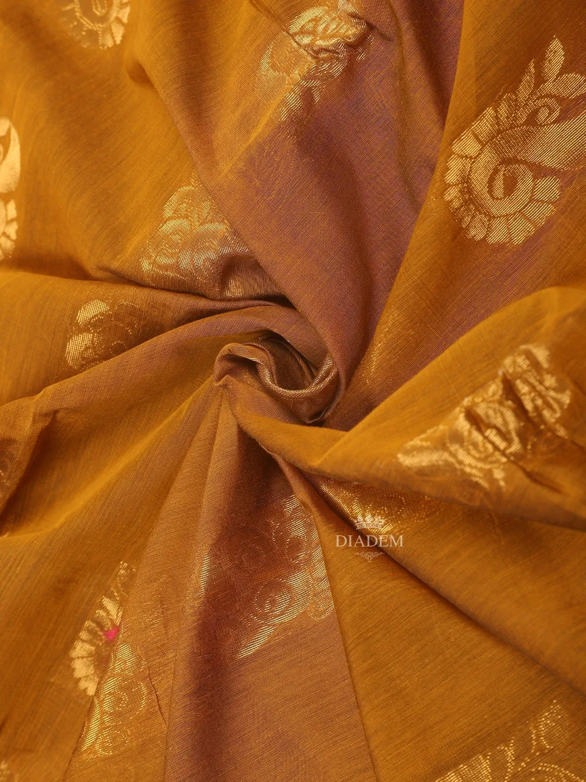 Brown Silk Cotton Saree with Paisley Motif on the Body with Ikat Designed Border