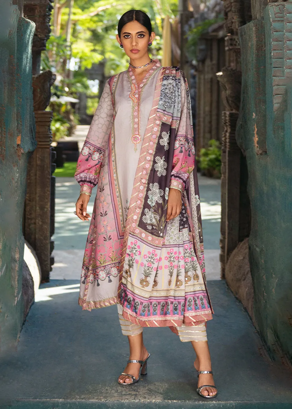 Nirvana Unstitched Silk Edit '24 by Mushq | Roseate